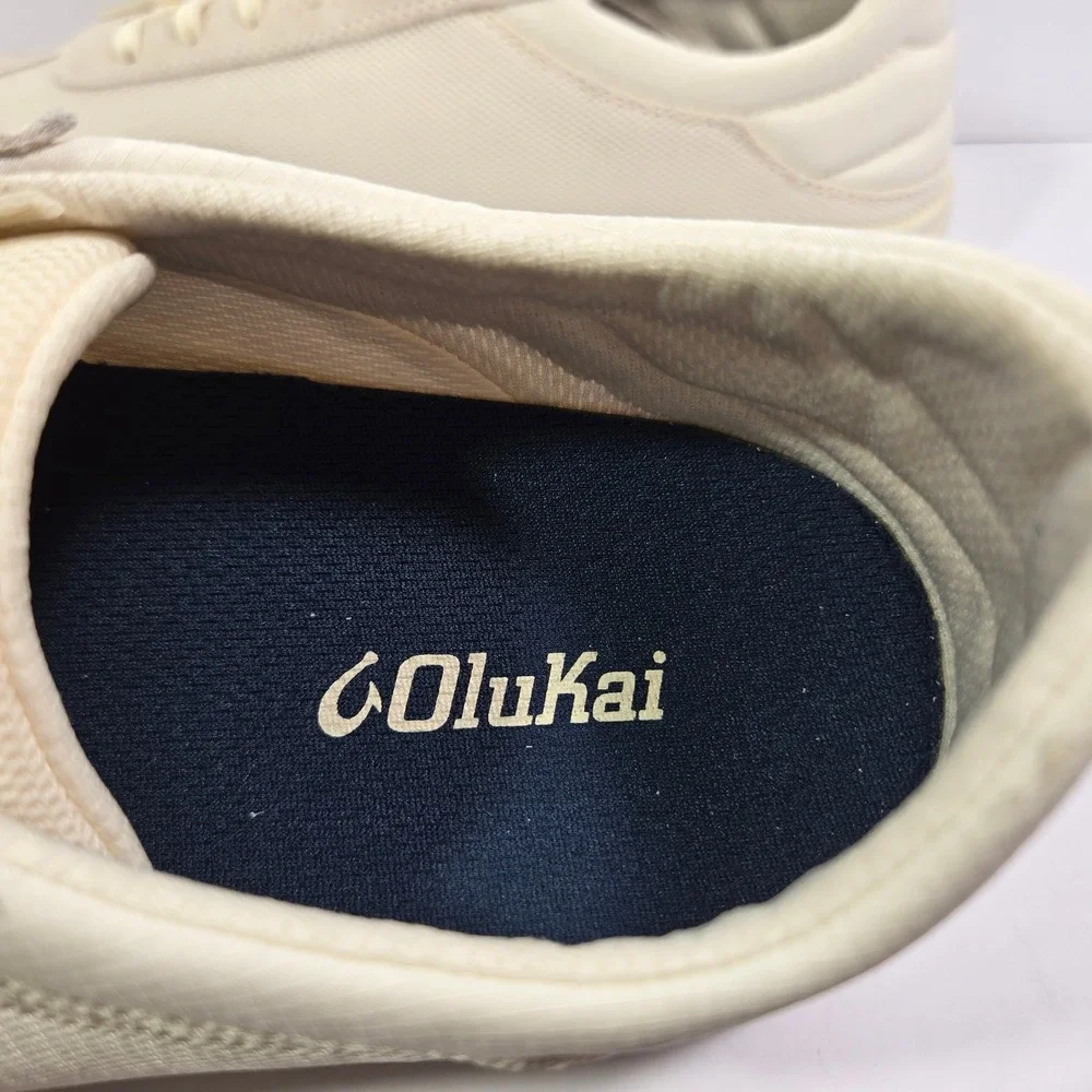 OluKai punini sneakers
